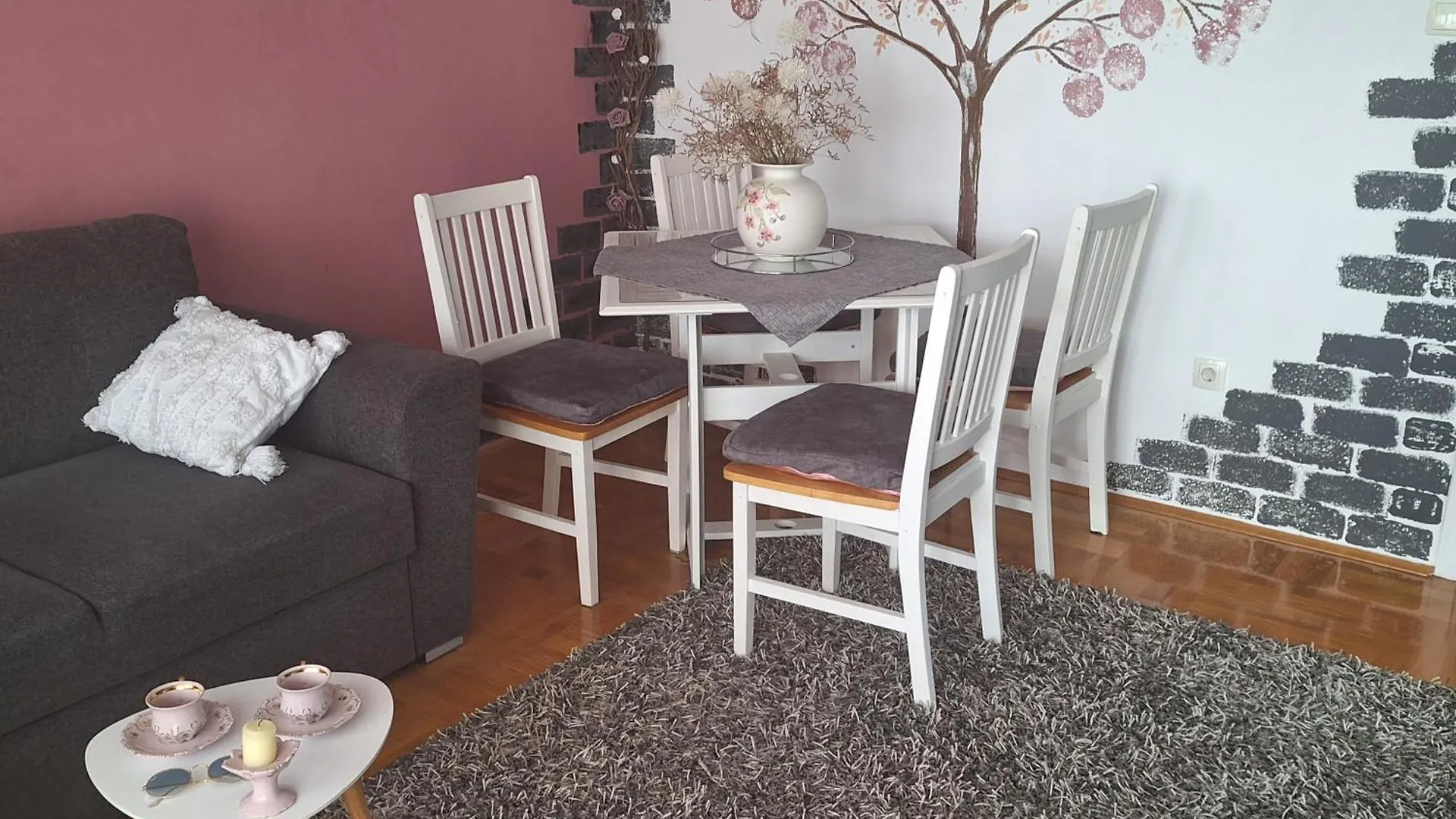 Appartamento Mila Kaštel Novi